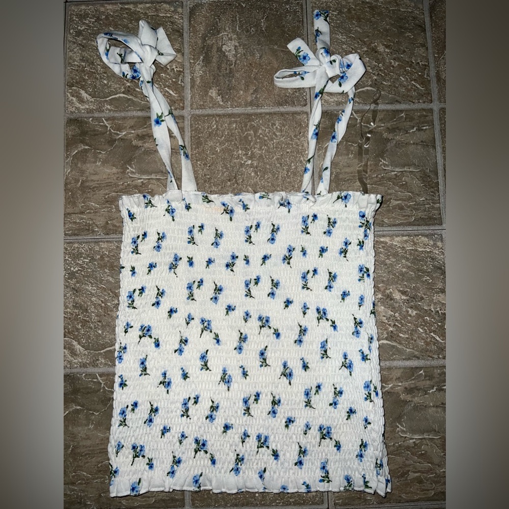 Floral print crop top